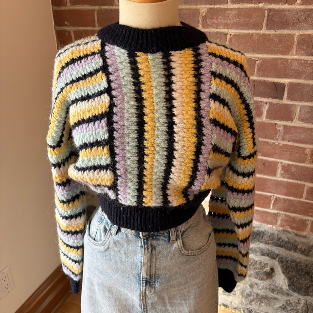 Zara Multicolor Striped Knit Sweater – Perfect Condition